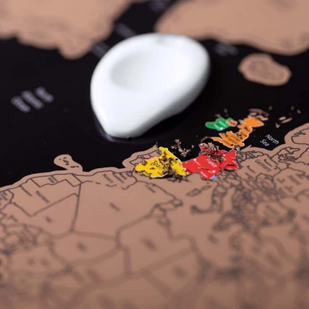 Mapa świata, zdrapka (NAX-V7391-00)