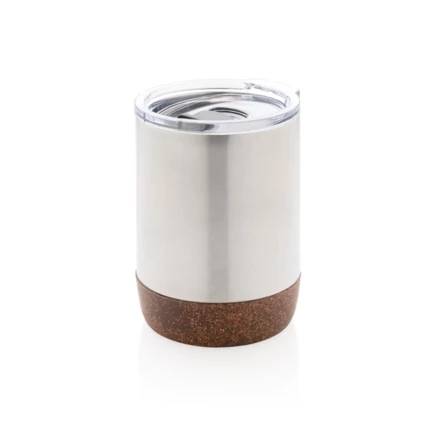 Stay hydrated with this vacuum insulated cork coffee mug with unique cork detail. Keep your drinks warm for up to 5h and cold for up to 15h. Fits most coffee machines. RCS (Recycled Claim Standard) is a standard to verify the recycled content of a pr