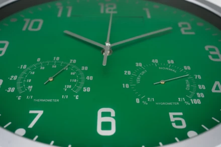 Zegar ścienny CrisMa - zielony - (NMC-41238-09)