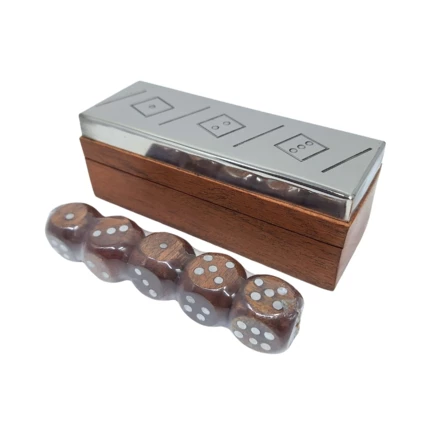 Gra w kości w pudełku drewnianym z metalowym topem - G1117 (NMT-223697)