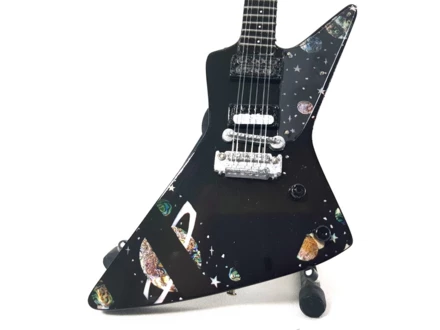 Mini gitara w stylu Scorpions Matthias Jabs MGT-7818 (NMT-027818)