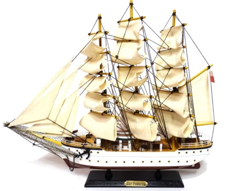 Model żaglowca Dar Pomorza 50cm - DARPOM50 (NMT-224038)