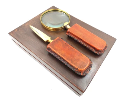 Mosiężna lupa  i nóż do papieru - rączka obszyta skórą MFPCSOL (NMT-224083)