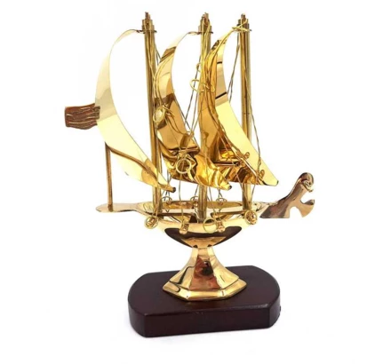 Okręt mosiężny na podstawie drewnianej 20 cm - N-4450A (NMT-320776)