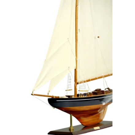 Duży model jachtu Columbia – Wysokość 104cm – COL (NMT-322145)