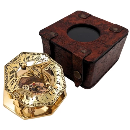 Kompas Mosiężny w Stylowym Skórzanym Pudełku – Prezent Retro Vintage - CSDO343/3 (NMT-322619)