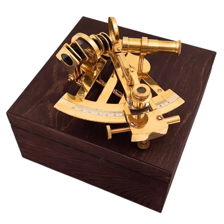 Sekstans Mosiężny w Drewnianym Pudełku – Prezent dla Żeglarza – NSWBA (NMT-323173)