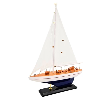 Model Jachtu Drewniany Wysokość 42cm – M1 (NMT-320981)