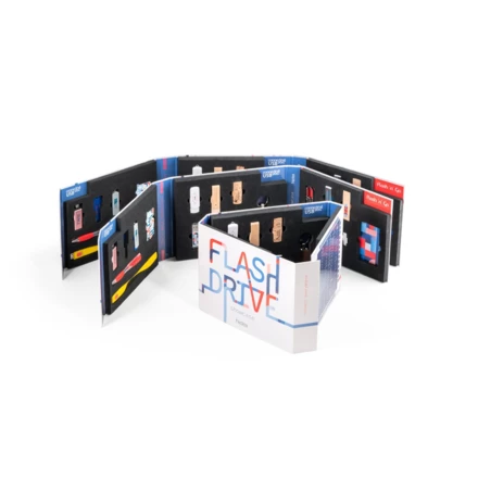 FLASH DRIVE SHOWCASE. Wzornik personalizowanych pendrive'ów (NPS-70070-100)