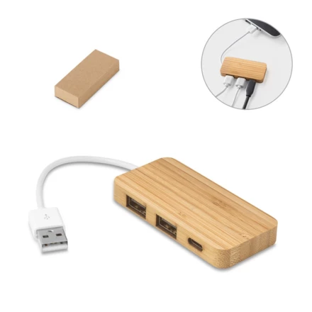 MOSER. HUB z 2 portami USB-A i 1 portem USB-C z bambusa (NPS-97127-160)