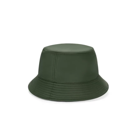 ciemny zielony