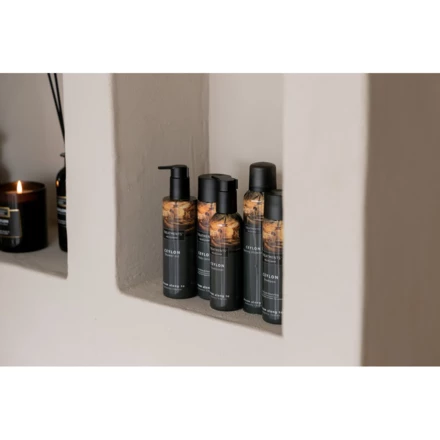Pieniący się żel pod prysznic TREATMENTS (NAX-VTR09-03)